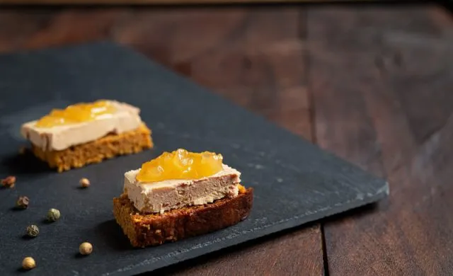 Gdzie zjeść najlepsze foie gras w Warszawie?
